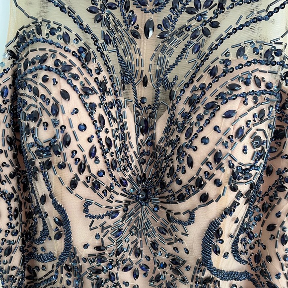 Prom dress - Picture 3 of 12